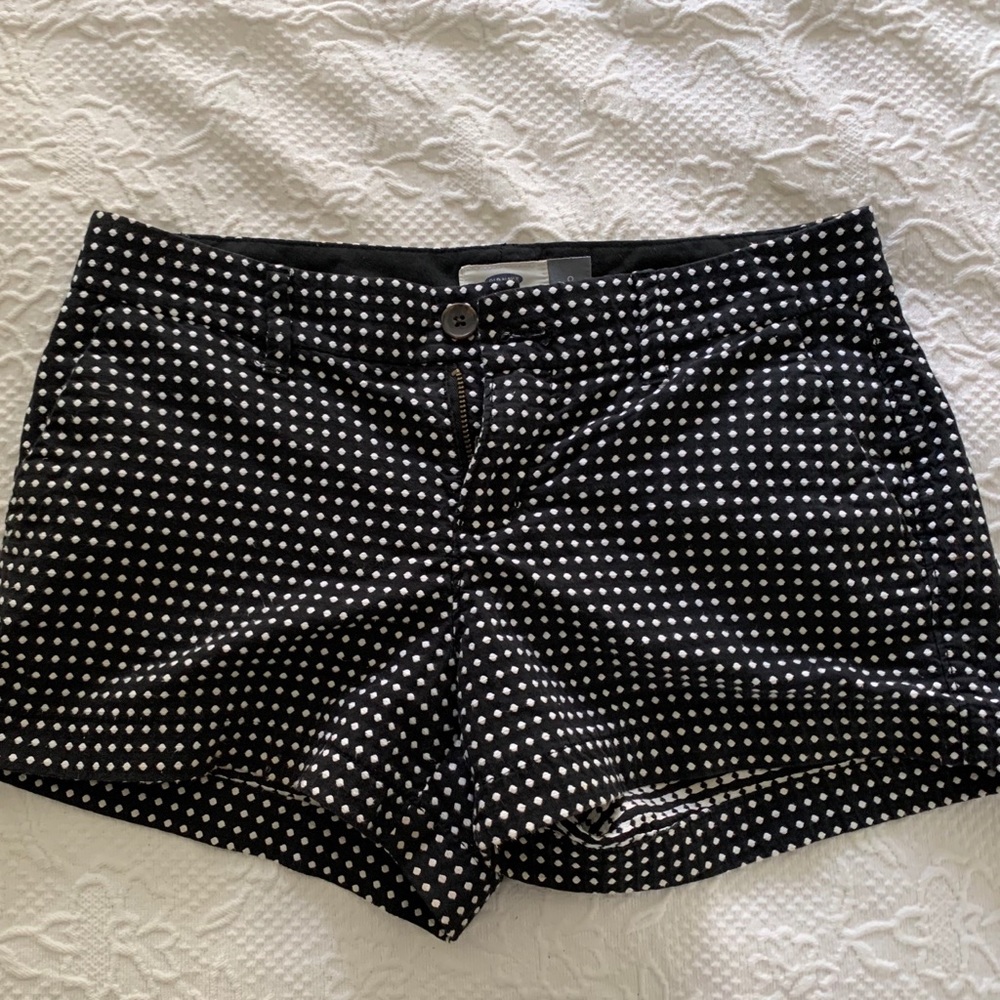 Old navy polka dot shorts